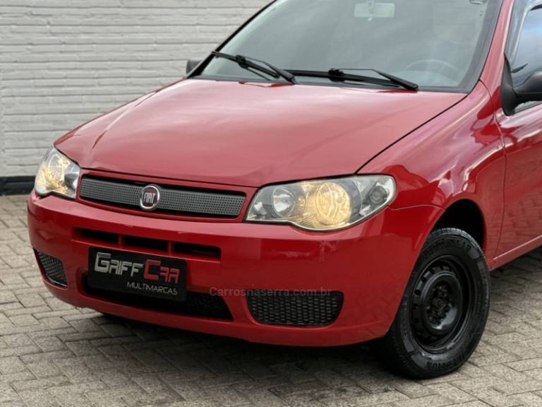 FIAT - PALIO - 2009/2010 - Vermelha - R$ 19.900,00