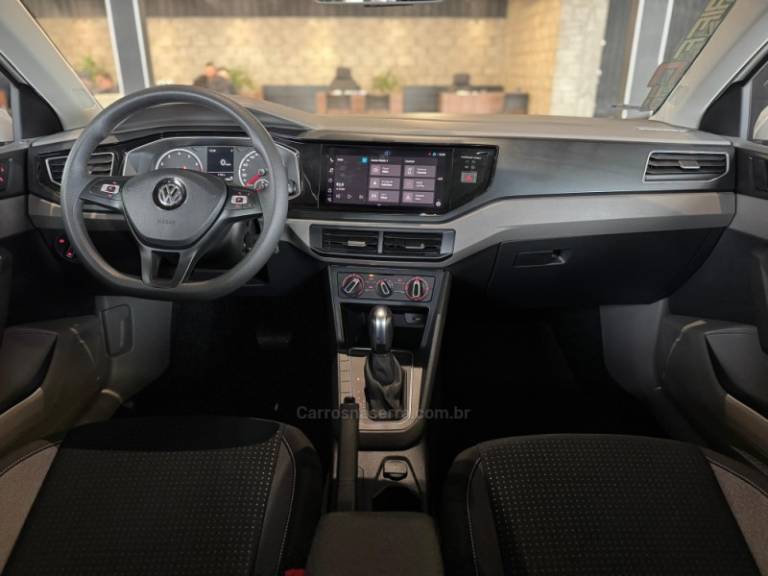 VOLKSWAGEN - VIRTUS - 2021/2022 - Branca - R$ 91.900,00