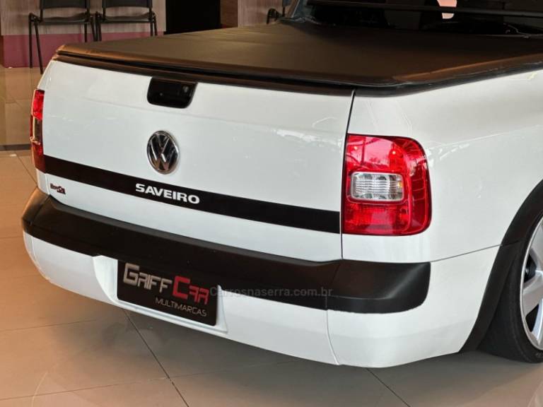 VOLKSWAGEN - SAVEIRO - 2011/2012 - Branca - R$ 49.900,00