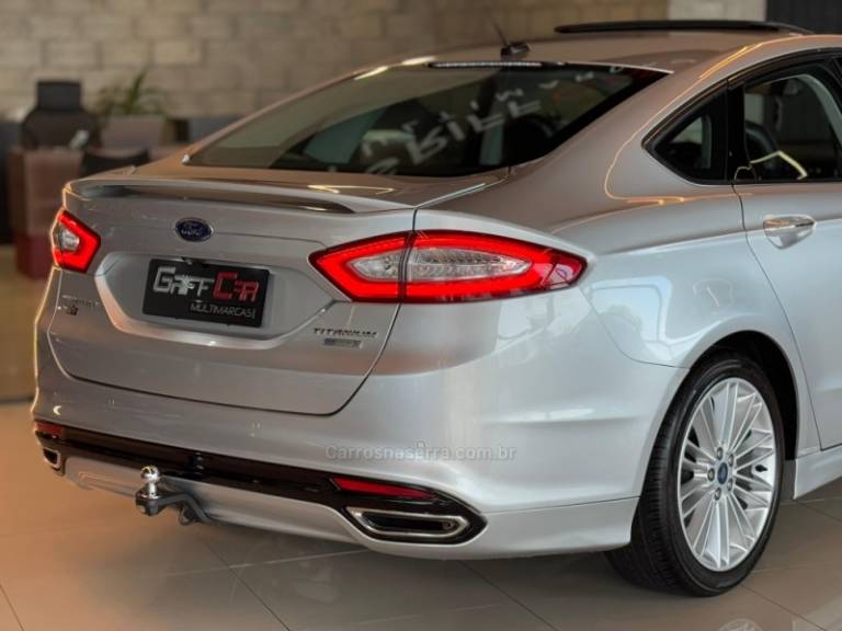 FORD - FUSION - 2013/2014 - Prata - R$ 76.900,00