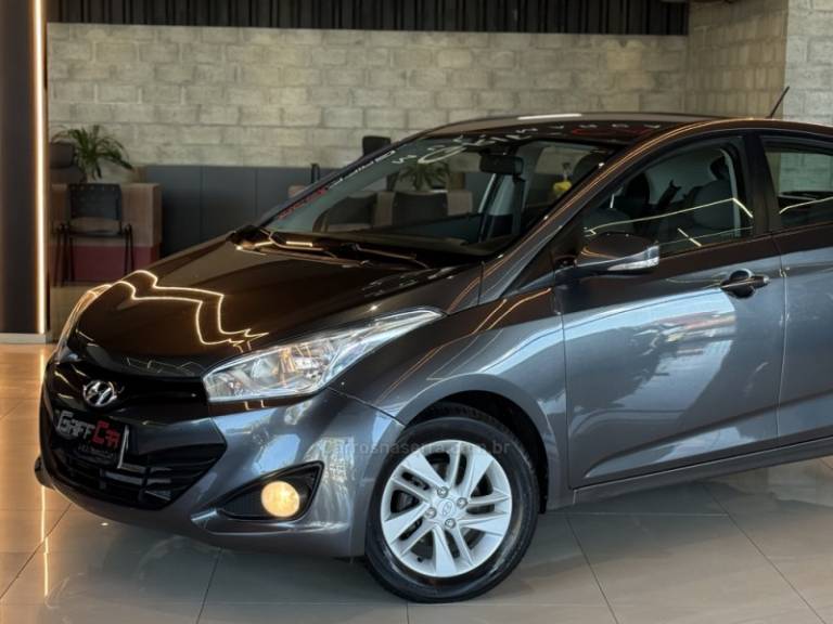 HYUNDAI - HB20 - 2012/2013 - Cinza - R$ 48.900,00