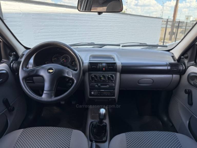 CHEVROLET - CLASSIC - 2010/2011 - Branca - R$ 19.900,00