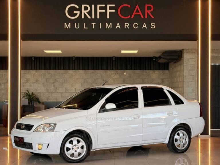 CHEVROLET - CORSA - 2007/2008 - Branca - R$ 36.900,00
