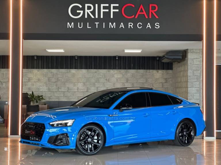 AUDI - A5 - 2021/2021 - Azul - R$ 309.900,00