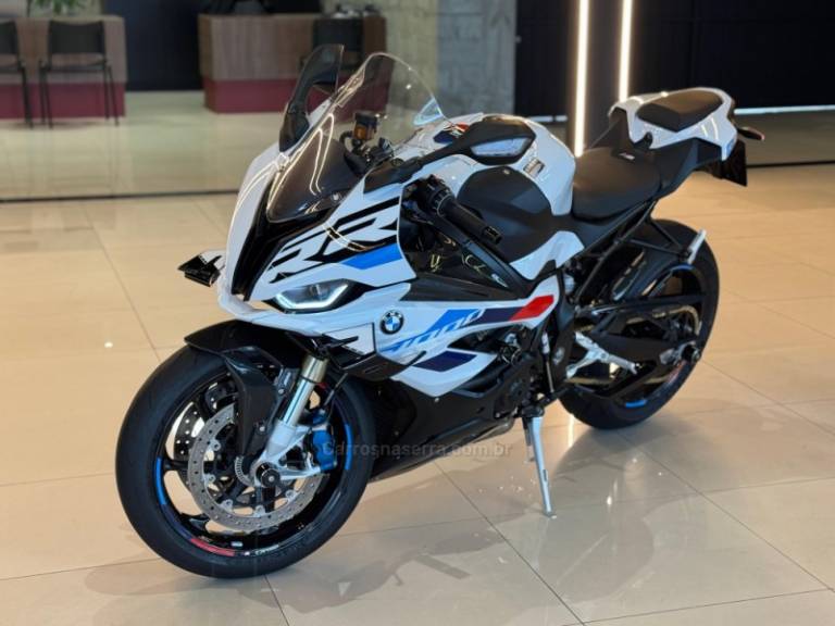 BMW - S 1000 - 2024/2024 - Branca - R$ 145.900,00