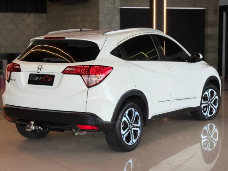 HONDA - HR-V - 2015/2016 - Branca - R$ 84.900,00