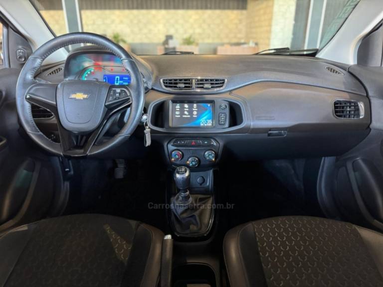 CHEVROLET - PRISMA - 2016/2017 - Prata - R$ 66.900,00