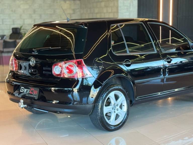 VOLKSWAGEN - GOLF - 2008/2008 - Preta - R$ 42.900,00