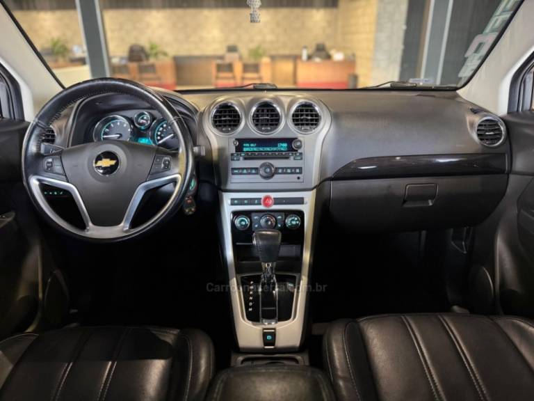 CHEVROLET - CAPTIVA - 2012/2013 - Branca - R$ 49.900,00