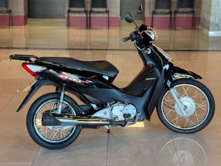 HONDA - BIZ 125 - 2009/2010 - Preta - R$ 10.900,00