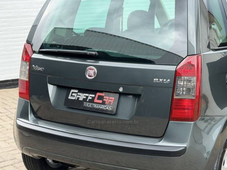 FIAT - IDEA - 2008/2008 - Cinza - R$ 25.900,00