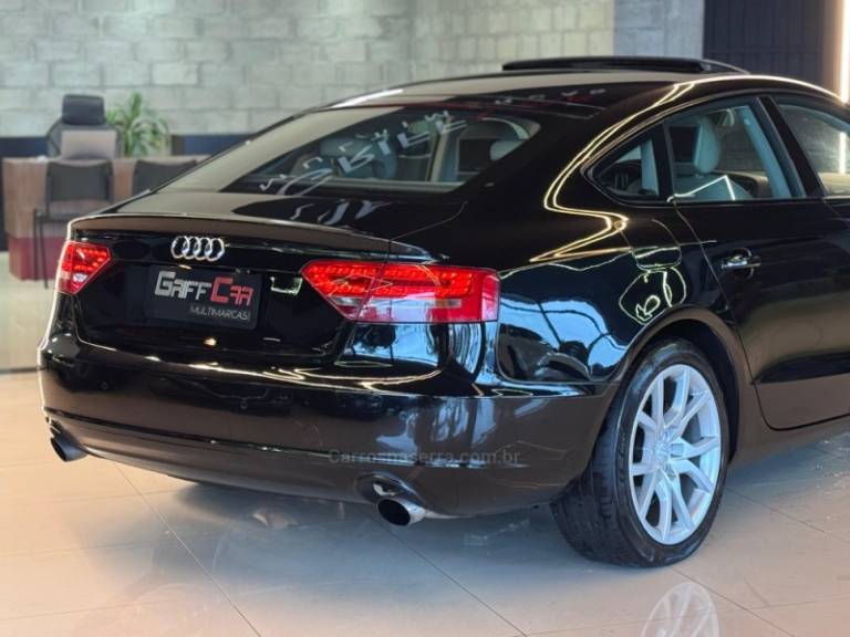 AUDI - A5 - 2011/2011 - Preta - R$ 54.900,00