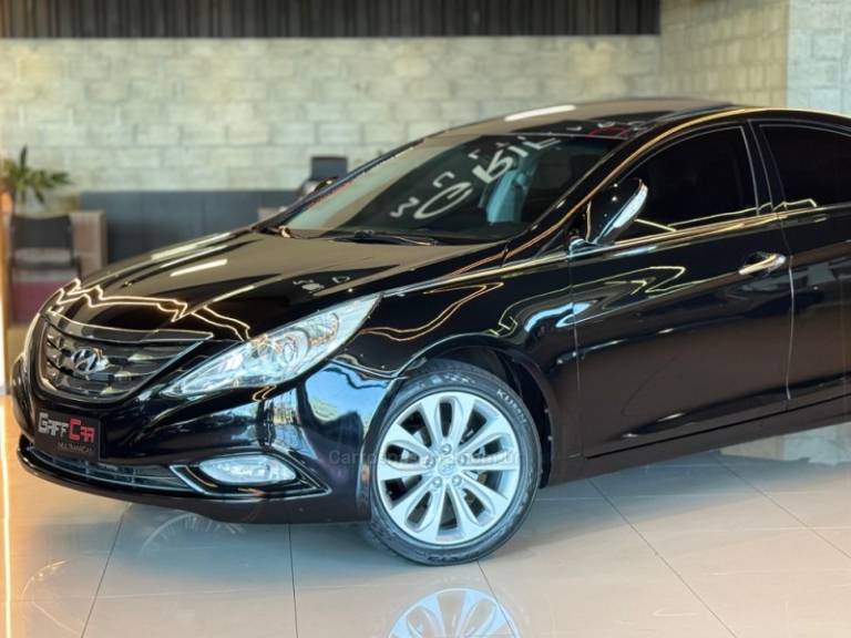 HYUNDAI - SONATA - 2011/2012 - Preta - R$ 63.900,00