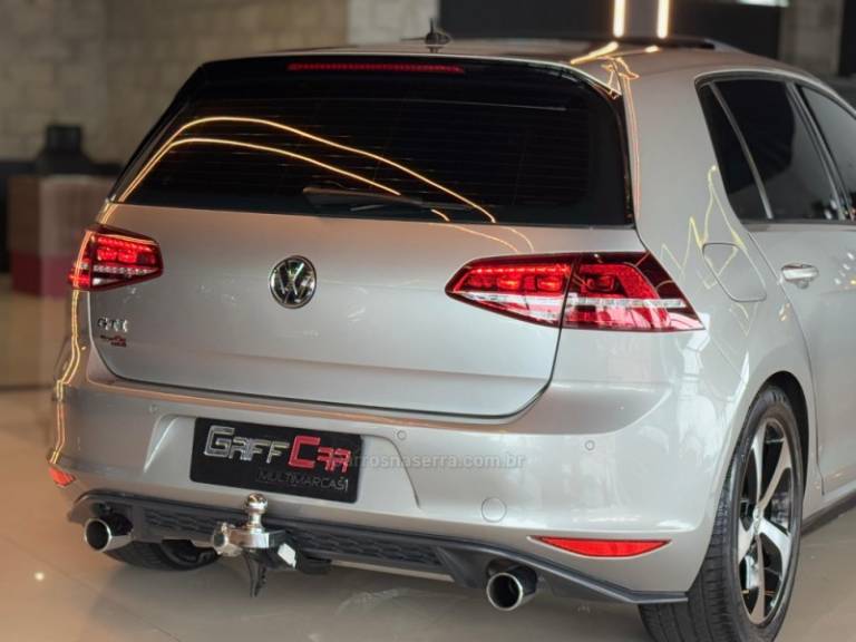 VOLKSWAGEN - GOLF - 2014/2014 - Cinza - R$ 136.900,00