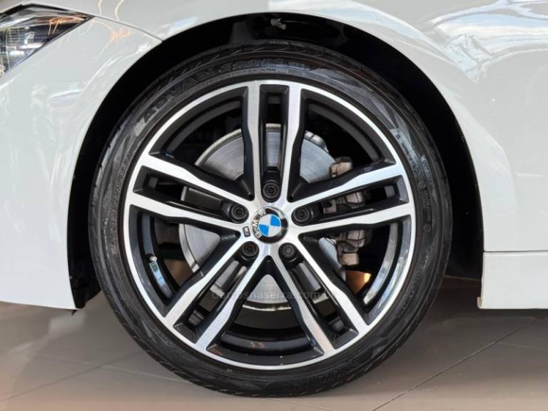 BMW - 328I - 2018/2018 - Branca - R$ 179.900,00