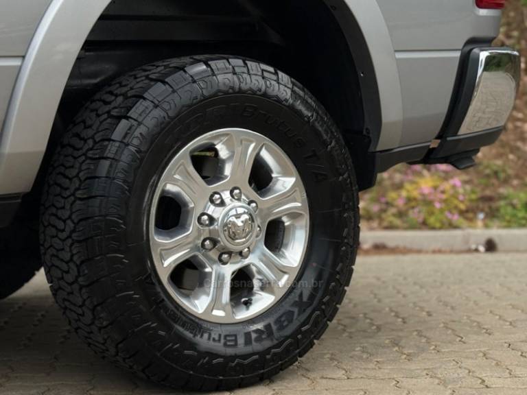 RAM - 2500 LARAMIE - 2019/2020 - Prata - R$ 359.900,00