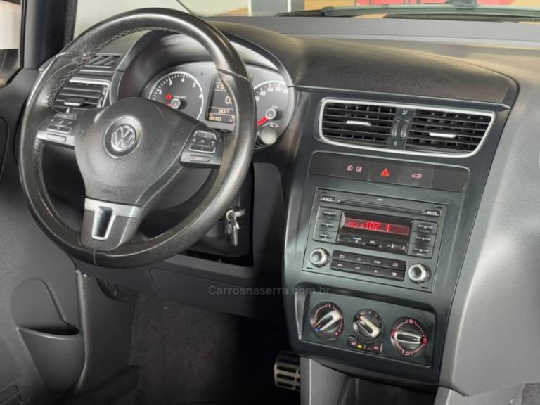 VOLKSWAGEN - CROSSFOX - 2013/2013 - Branca - R$ 43.900,00