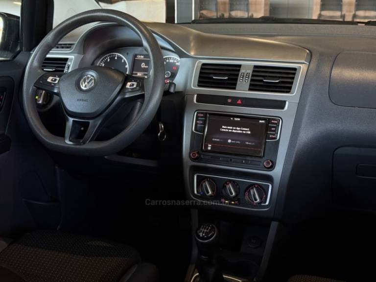 VOLKSWAGEN - FOX - 2019/2019 - Branca - R$ 61.900,00