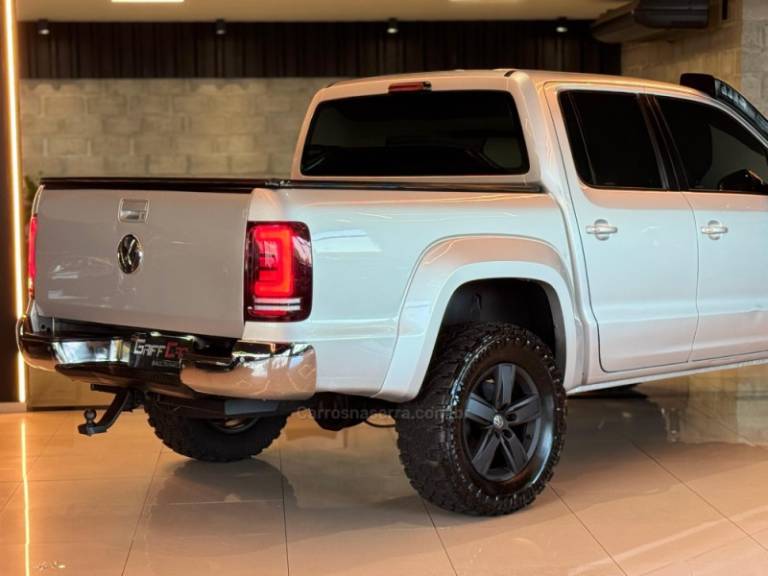 VOLKSWAGEN - AMAROK - 2013/2013 - Prata - R$ 89.900,00