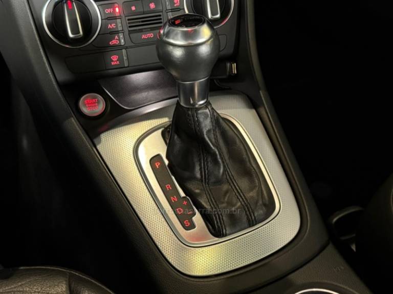 AUDI - Q3 - 2018/2019 - Branca - Sob Consulta