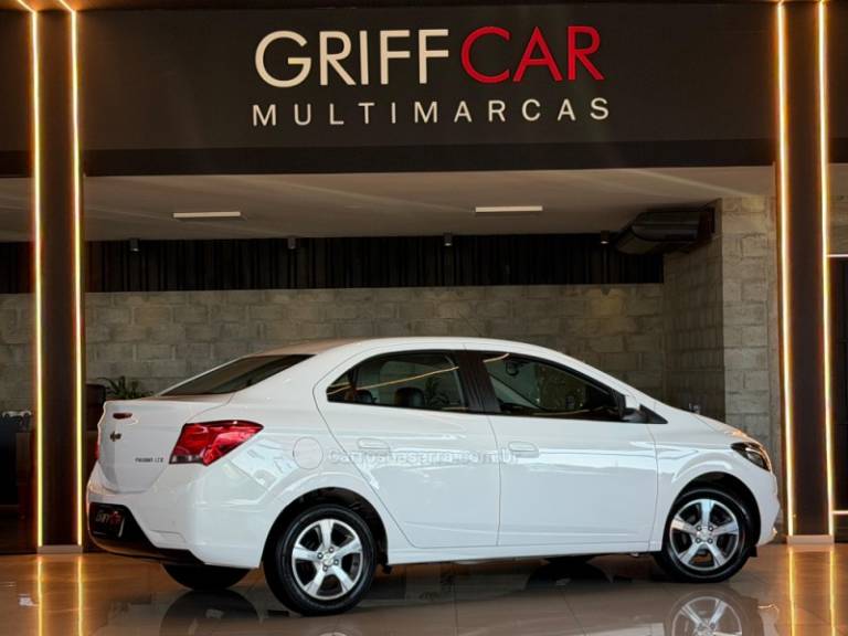 CHEVROLET - PRISMA - 2017/2017 - Branca - R$ 66.900,00