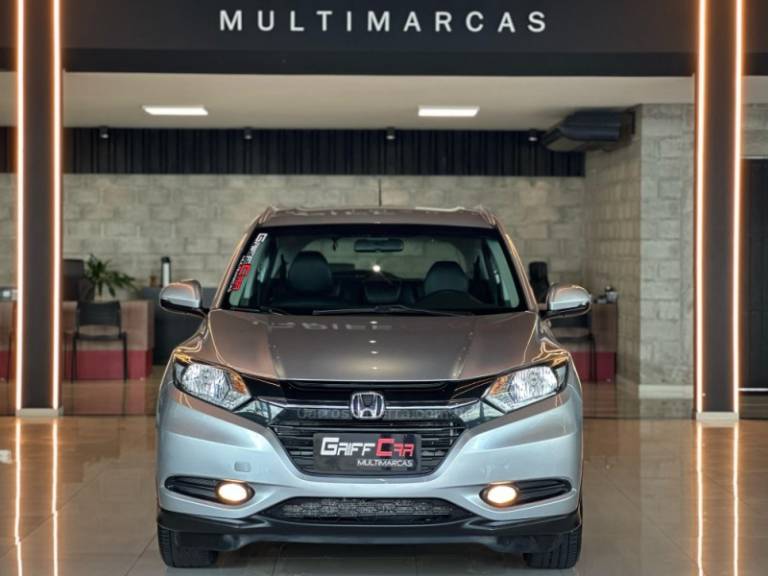 HONDA - HR-V - 2016/2016 - Cinza - R$ 91.900,00