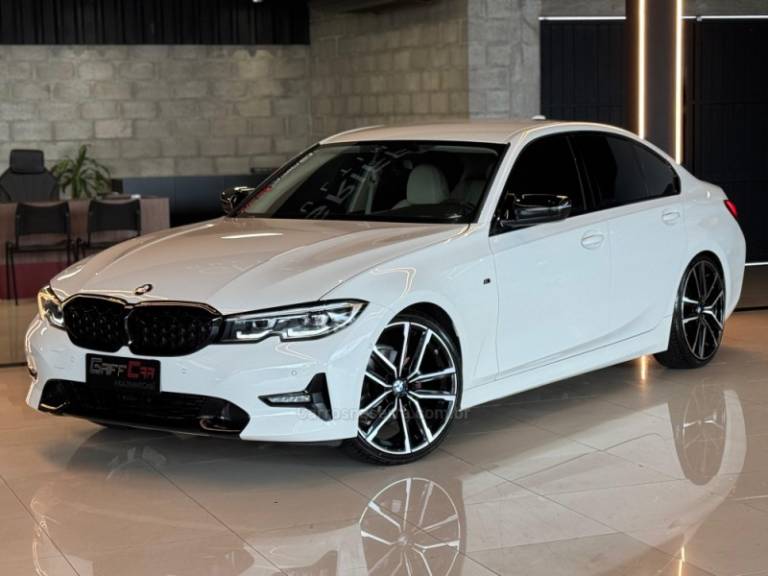BMW - 320I - 2019/2020 - Branca - R$ 199.900,00
