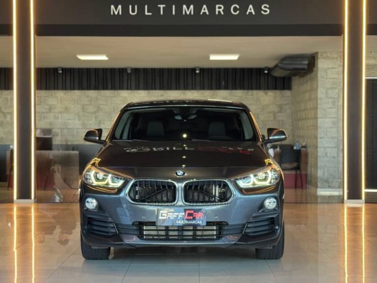 BMW - X2 - 2018/2019 - Cinza - R$ 169.900,00