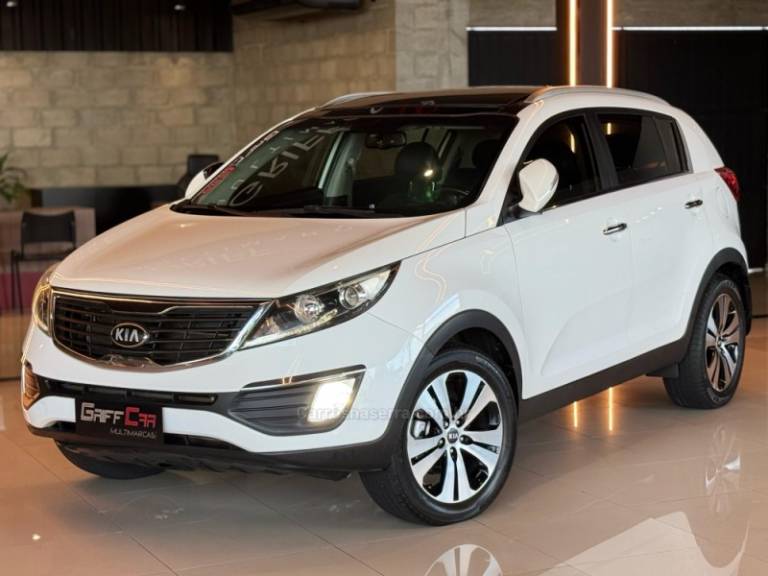 KIA MOTORS - SPORTAGE - 2013/2014 - Branca - R$ 84.900,00