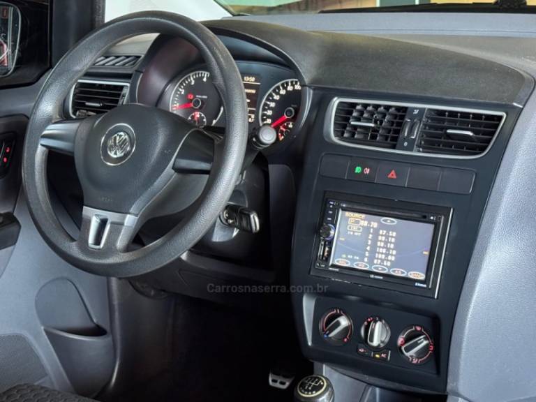 VOLKSWAGEN - SPACE CROSS - 2013/2013 - Prata - R$ 52.900,00