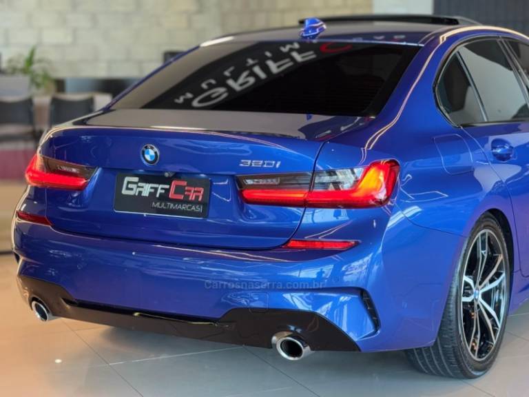 BMW - 320I - 2019/2020 - Azul - R$ 224.900,00