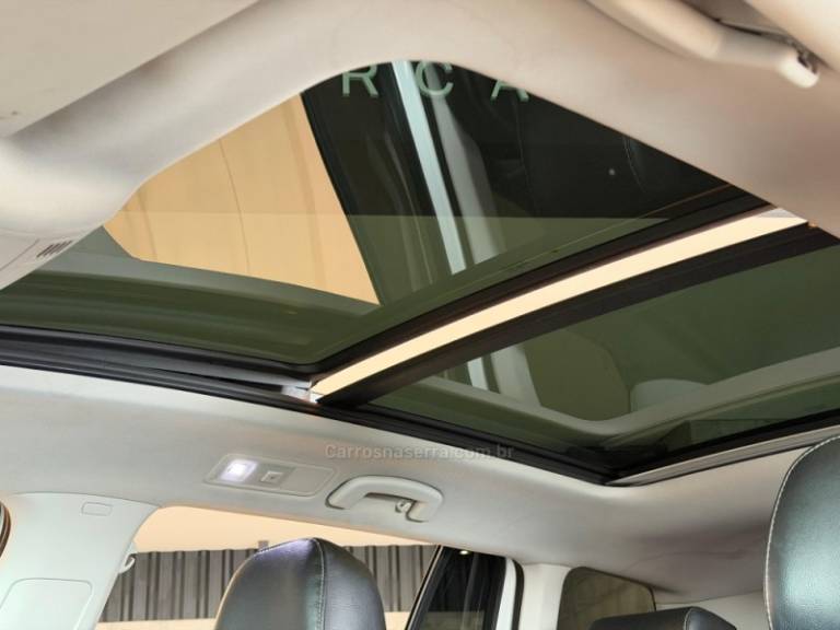 VOLKSWAGEN - GOLF - 2015/2015 - Branca - R$ 82.900,00