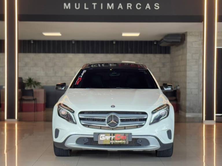 MERCEDES-BENZ - GLA 200 - 2014/2015 - Branca - R$ 114.900,00