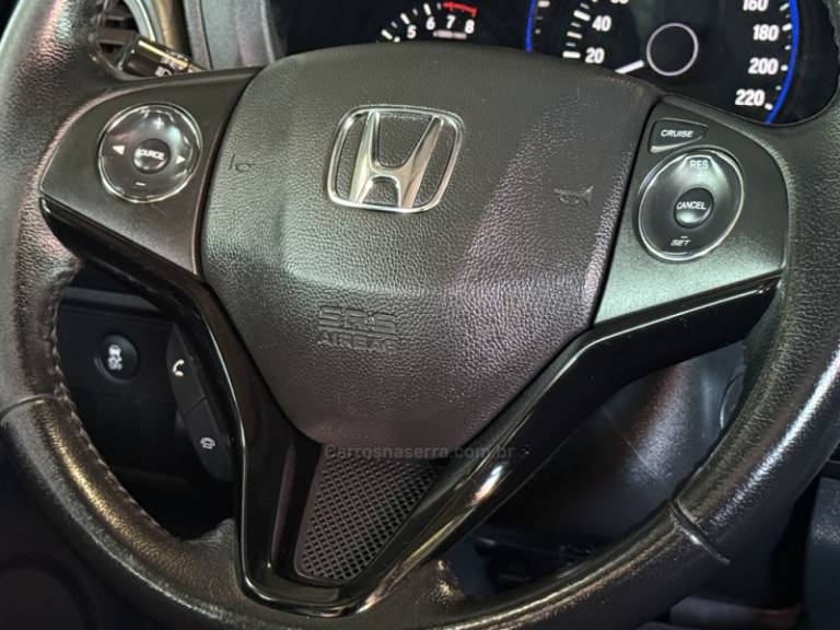 HONDA - HR-V - 2018/2018 - Cinza - R$ 94.900,00