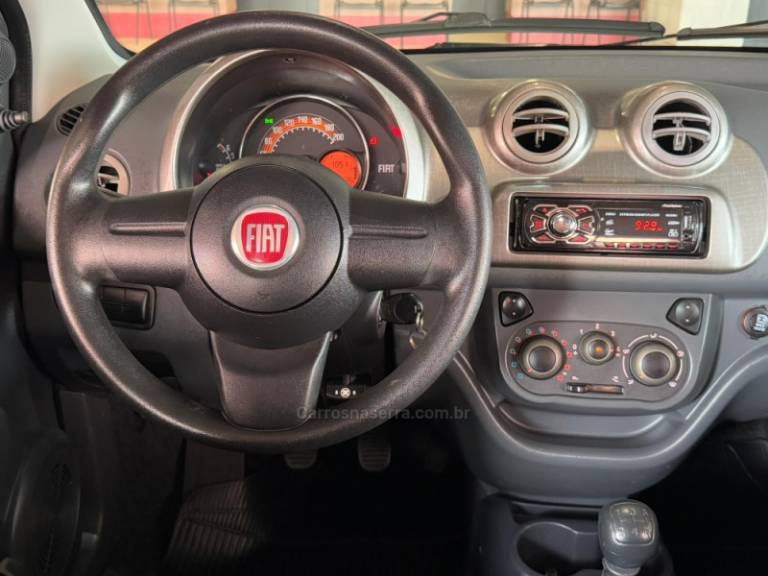 FIAT - UNO - 2011/2012 - Cinza - R$ 34.900,00