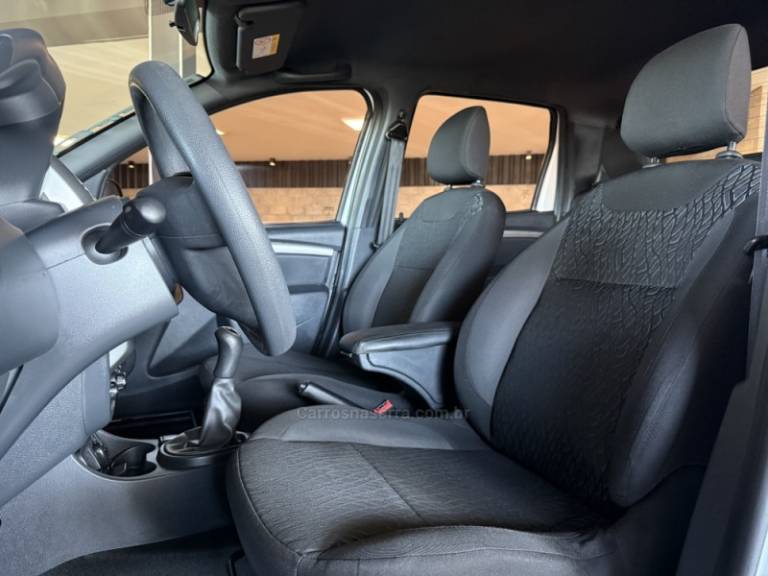 RENAULT - OROCH - 2019/2020 - Branca - R$ 79.900,00