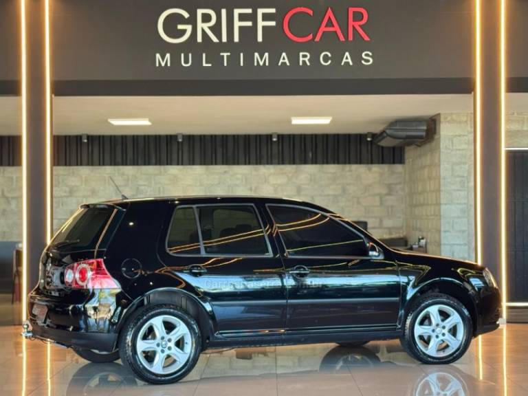 VOLKSWAGEN - GOLF - 2008/2008 - Preta - R$ 42.900,00