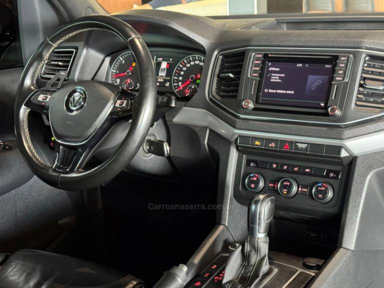 VOLKSWAGEN - AMAROK - 2018/2019 - Cinza - R$ 179.900,00