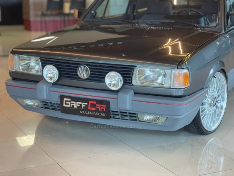 VOLKSWAGEN - GOL - 1993/1993 - Cinza - R$ 79.900,00