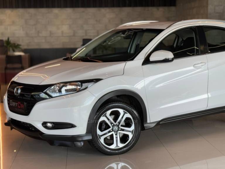 HONDA - HR-V - 2017/2018 - Branca - R$ 94.900,00