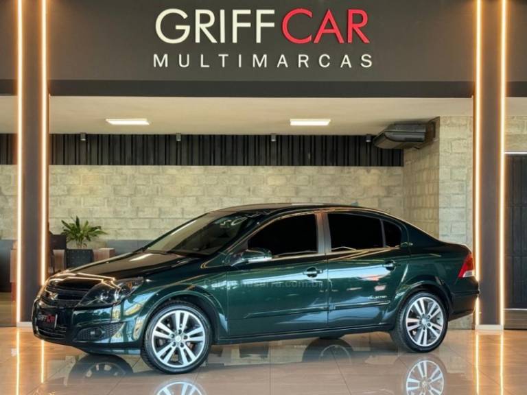 CHEVROLET - VECTRA - 2010/2011 - Verde - R$ 59.900,00