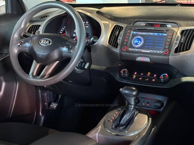 KIA MOTORS - SPORTAGE - 2013/2014 - Prata - R$ 76.900,00