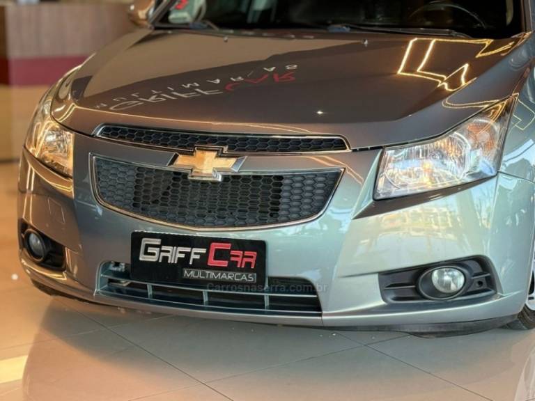 CHEVROLET - CRUZE - 2012/2012 - Cinza - R$ 57.900,00