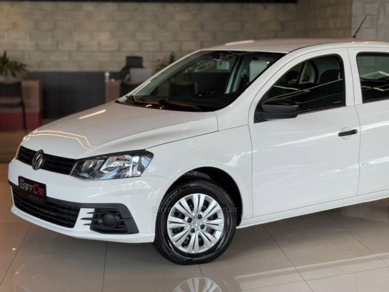 VOLKSWAGEN - GOL - 2017/2018 - Branca - R$ 49.900,00