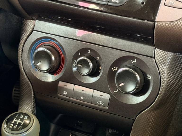 FIAT - BRAVO - 2015/2016 - Branca - R$ 52.900,00