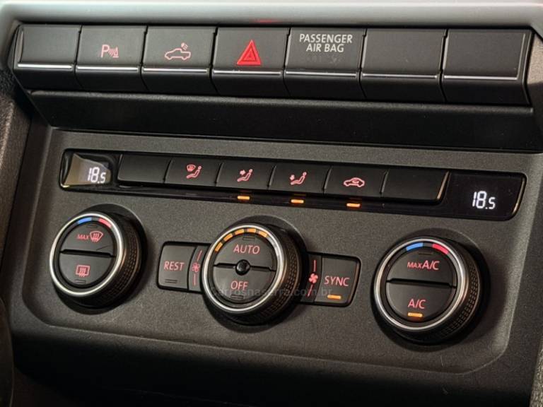 VOLKSWAGEN - AMAROK - 2019/2020 - Cinza - R$ 169.900,00