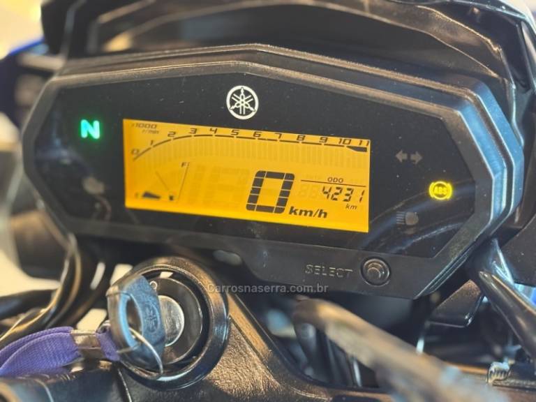 YAMAHA - FAZER - 2023/2023 - Azul - R$ 23.900,00