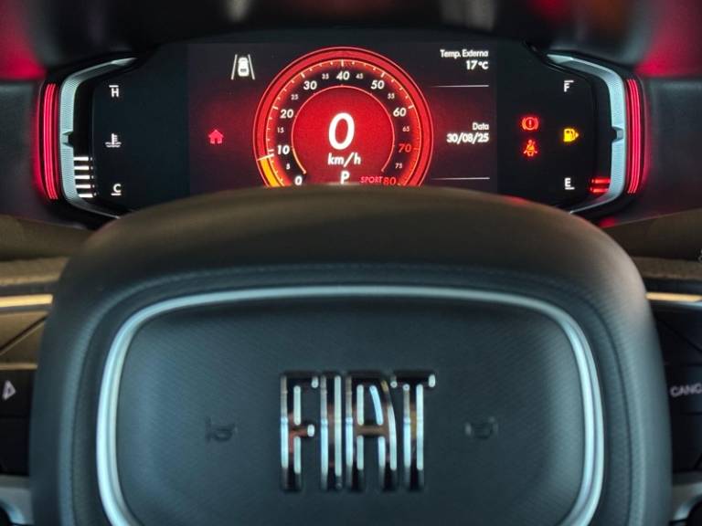 FIAT - FASTBACK - 2022/2023 - Cinza - R$ 118.900,00