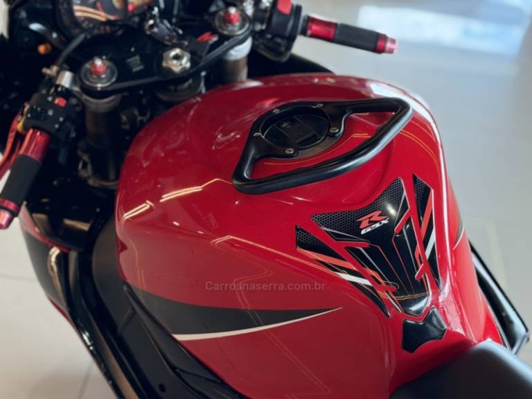 SUZUKI - GSXR - 2007/2007 - Vermelha - R$ 35.900,00