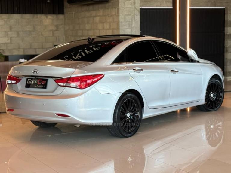 HYUNDAI - SONATA - 2013/2013 - Prata - R$ 79.900,00